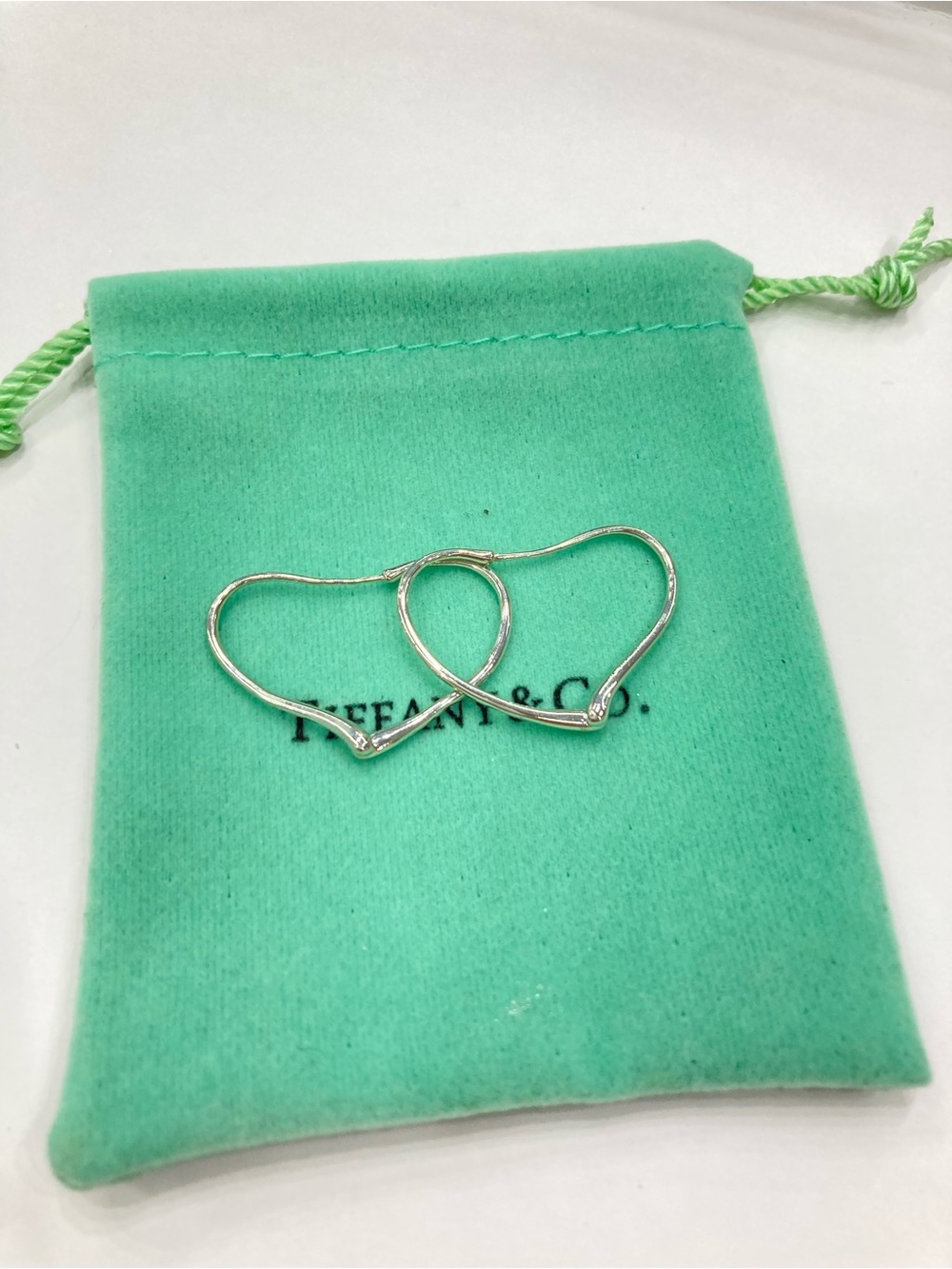 Tiffany & Co. Sterling Silver Heart Hoop Earrings - Aqua Pouch